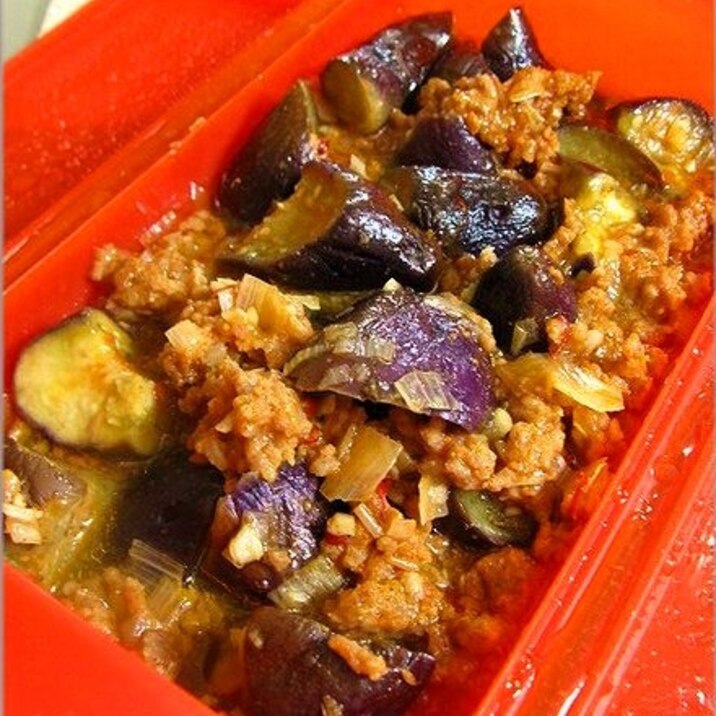 ルクエでなすと豚ひき肉の簡単麻婆茄子 レシピ 作り方 By はなまる子 楽天レシピ ルクエでなすと豚ひき肉の簡単麻婆茄子 レシピ 作り方 By はなまる子 楽天レシピ